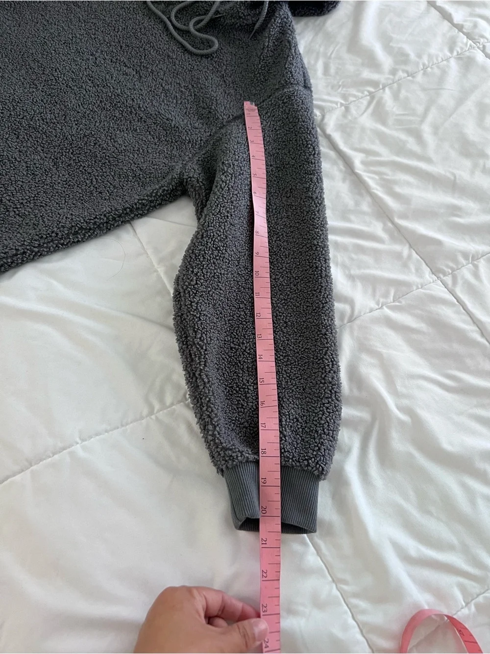ASOS DESIGN Cozy Sherpa Hoodie in Charcoal Gray size 10